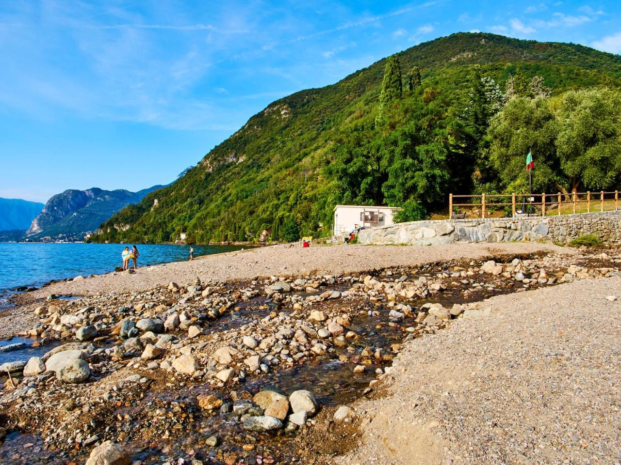 7 Lake Sweet Home San Siro  Bagian luar foto